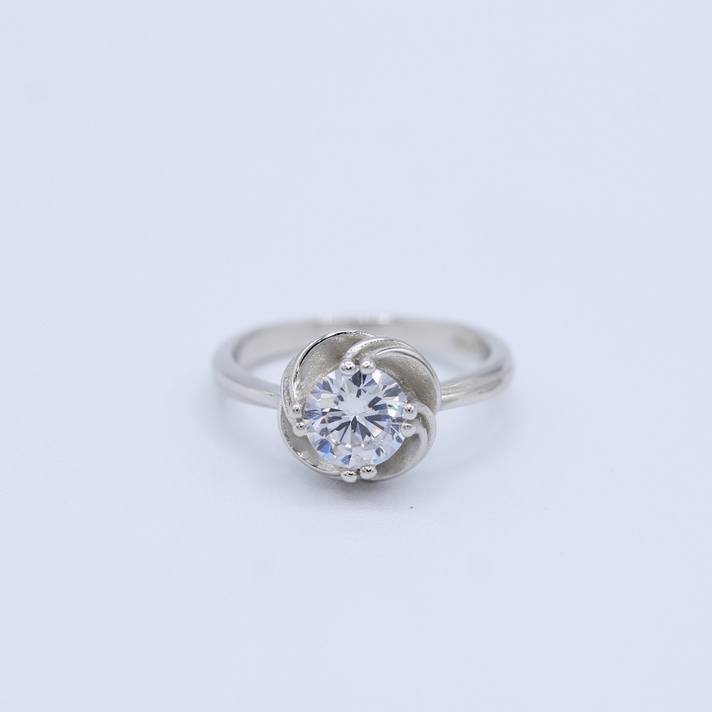 Swirly Stone Ring